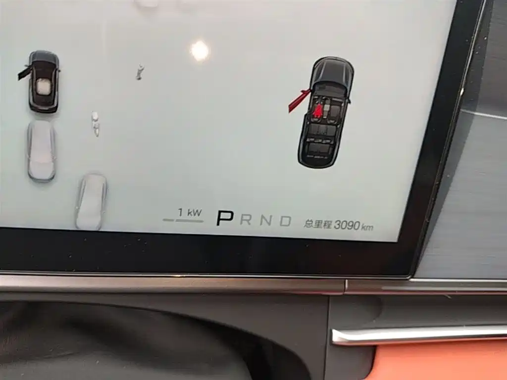 BYD Tang L 2025 DM 175KM Drone Player Edition фото 12