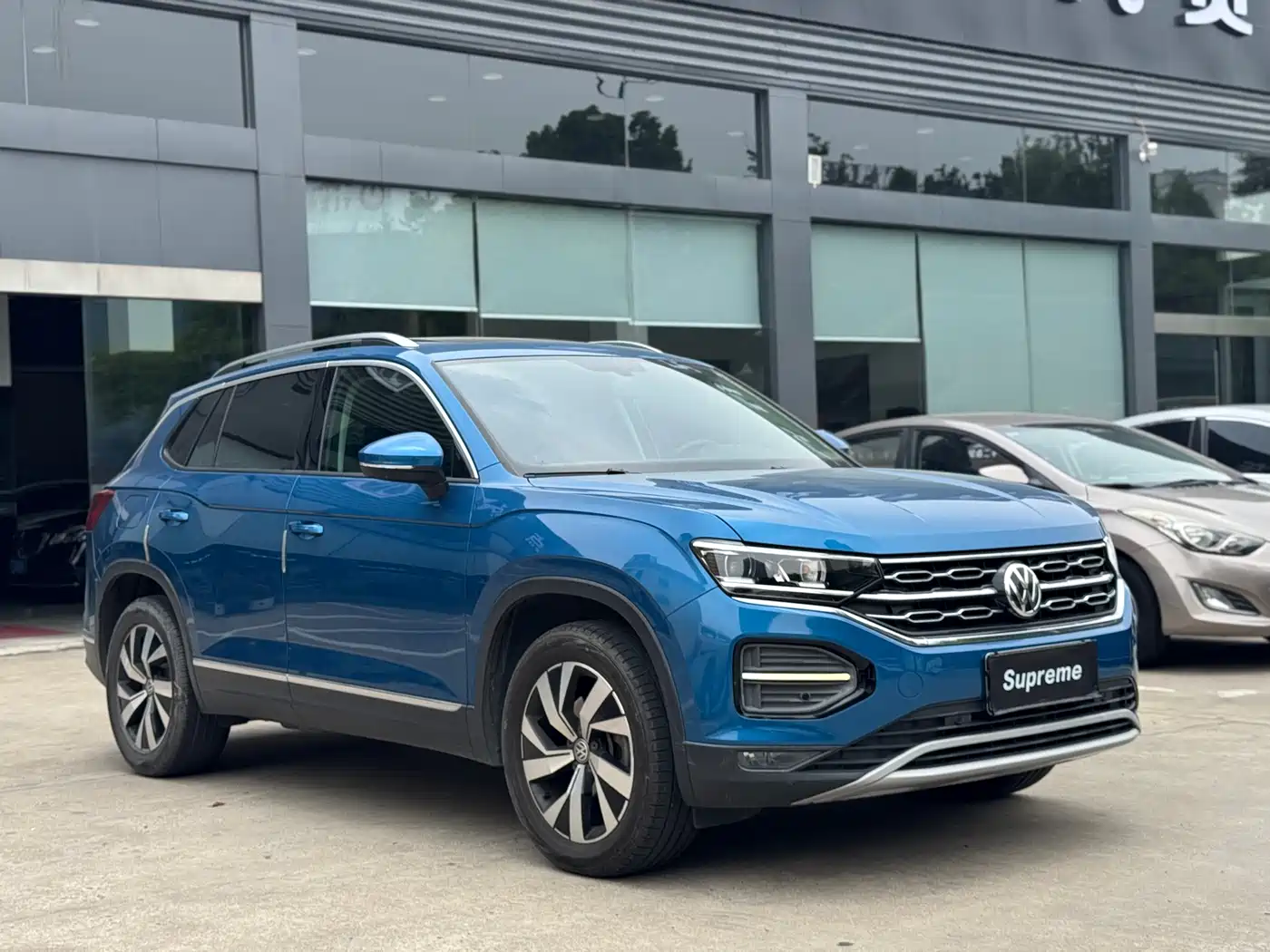 Volkswagen Tayron 2019 330TSI 2WD Luxury China VI фото 2