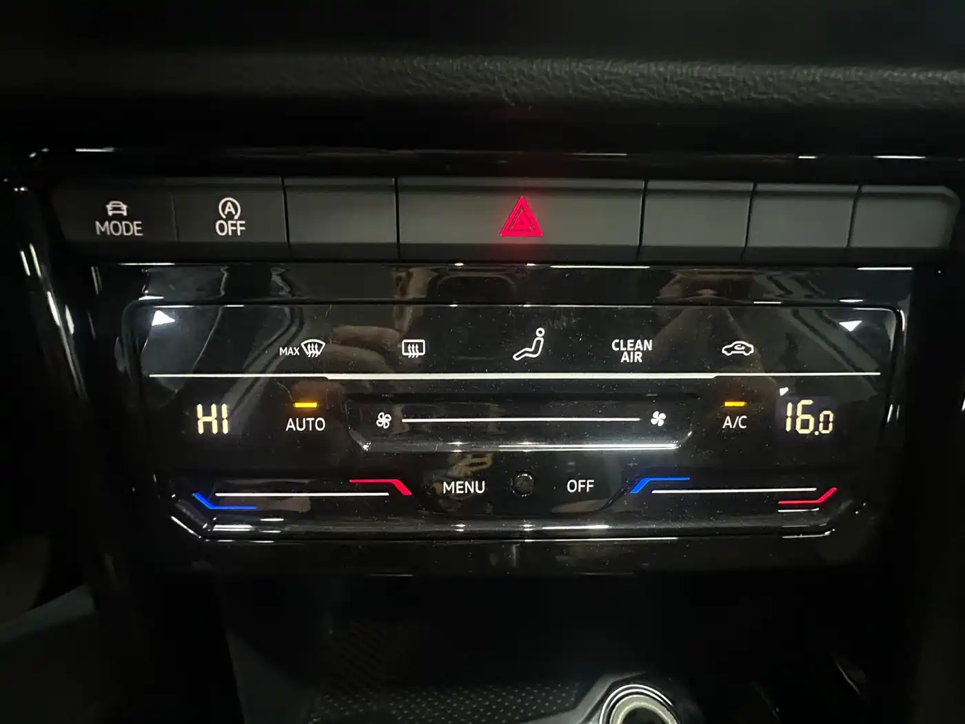 Volkswagen T-ROC 2022 280TSI DSG 2WD Elite PLUS фото 14