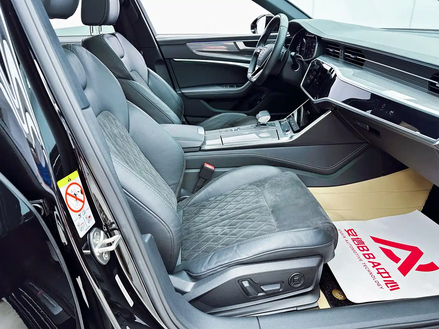 Audi A6L 2021 55 TFSI quattro Flagship Dynamic фото 22