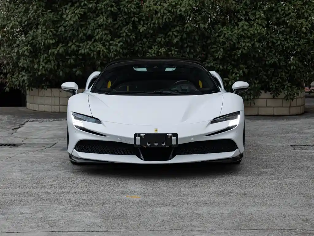 Ferrari SF90 2024 2021 3.9T V8 Spider