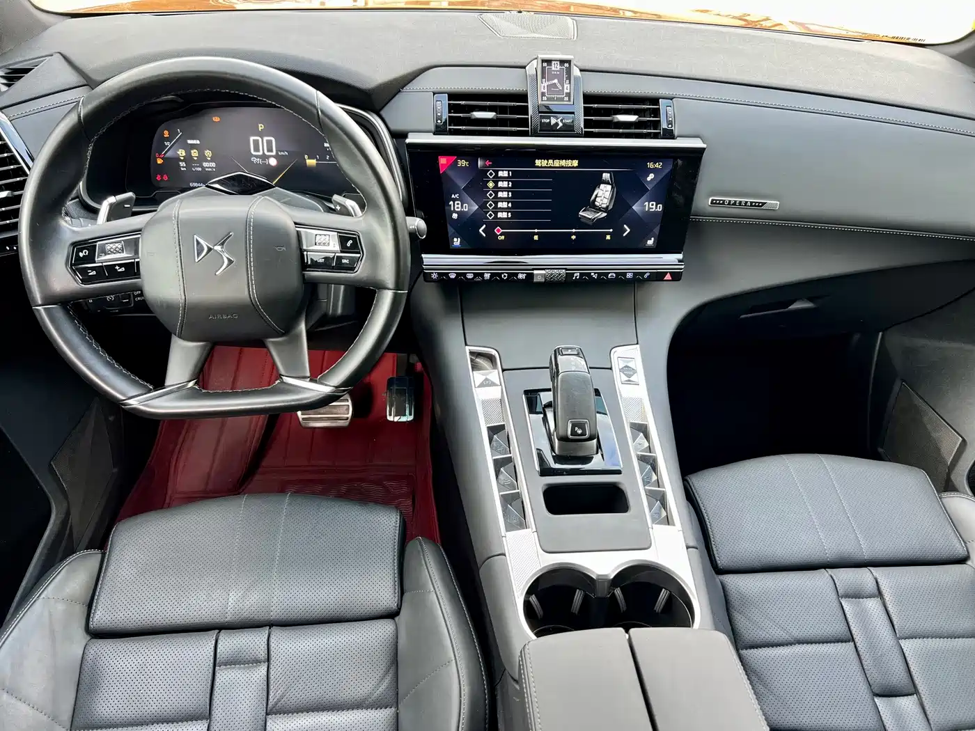 DS 7 2018 2018 45THP Opera Edition