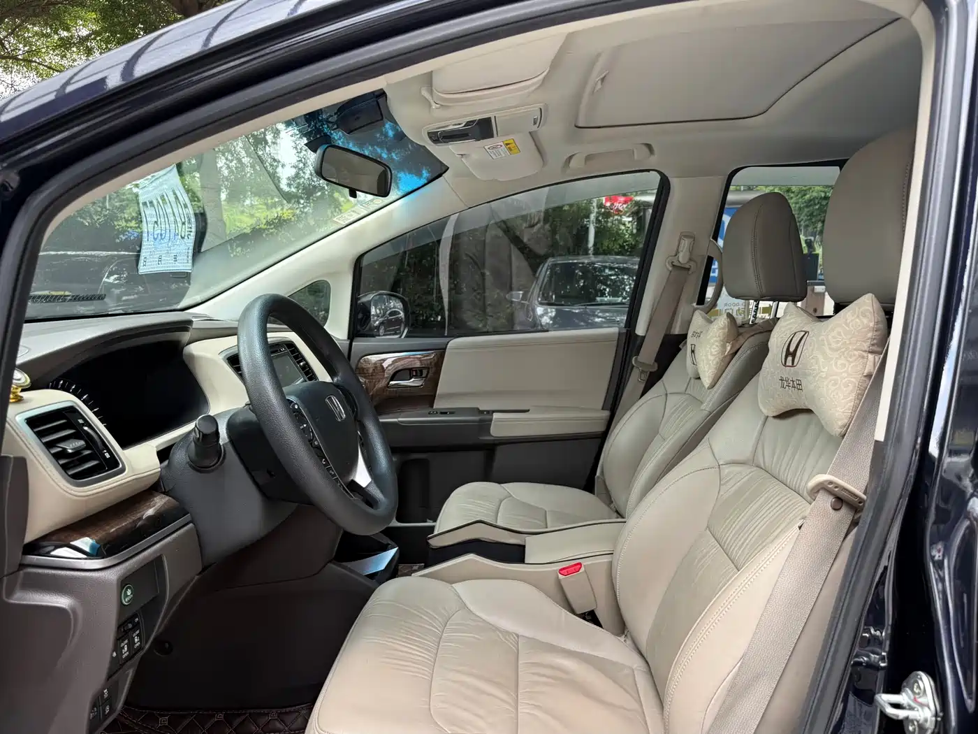 Honda Odyssey 2018 2.4L Luxury Edition фото 7