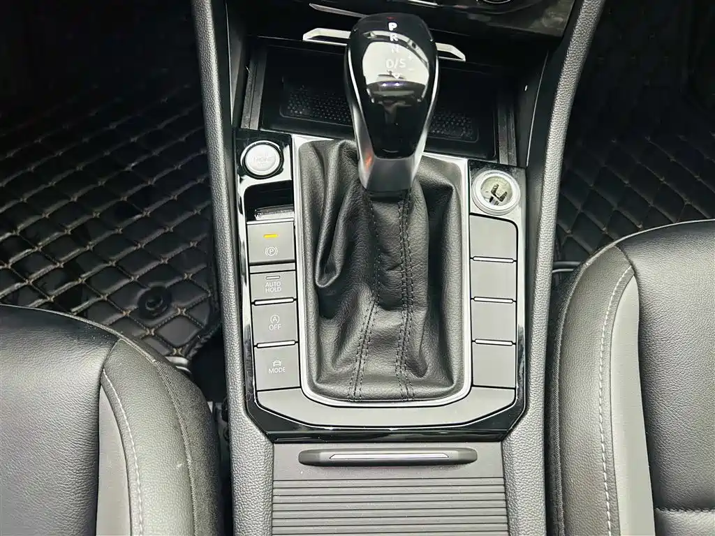 Volkswagen Sagitar 2019 280TSI DSG Comfort Edition China VI фото 17