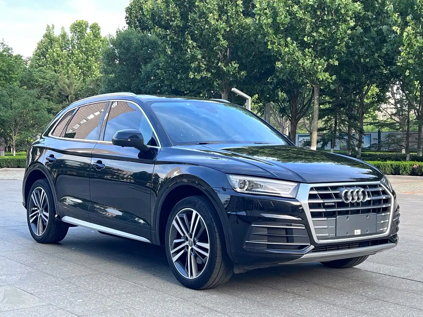 Audi Q5L 2020 40 TFSI Prestige Progressive фото 3