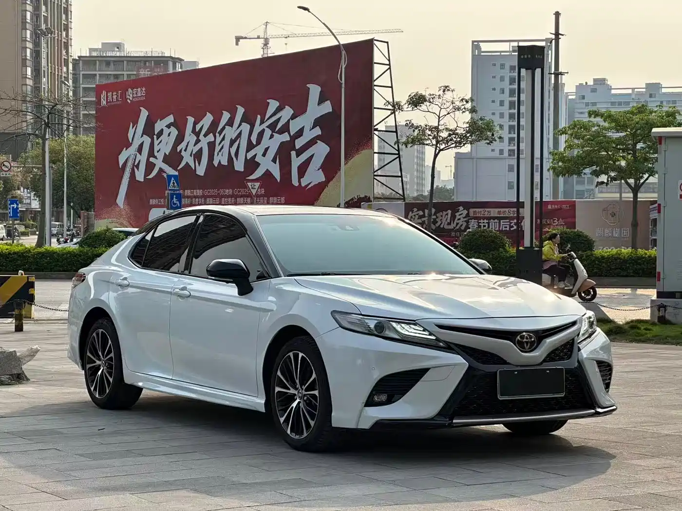Toyota Camry 2018 2.5S Trend Edition фото 3