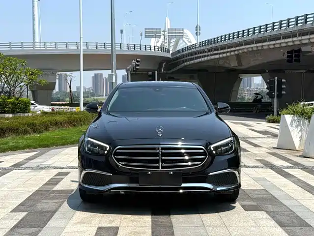  Mercedes-Benz Mercedes-Benz E-Class 2023 E 300 L Luxury