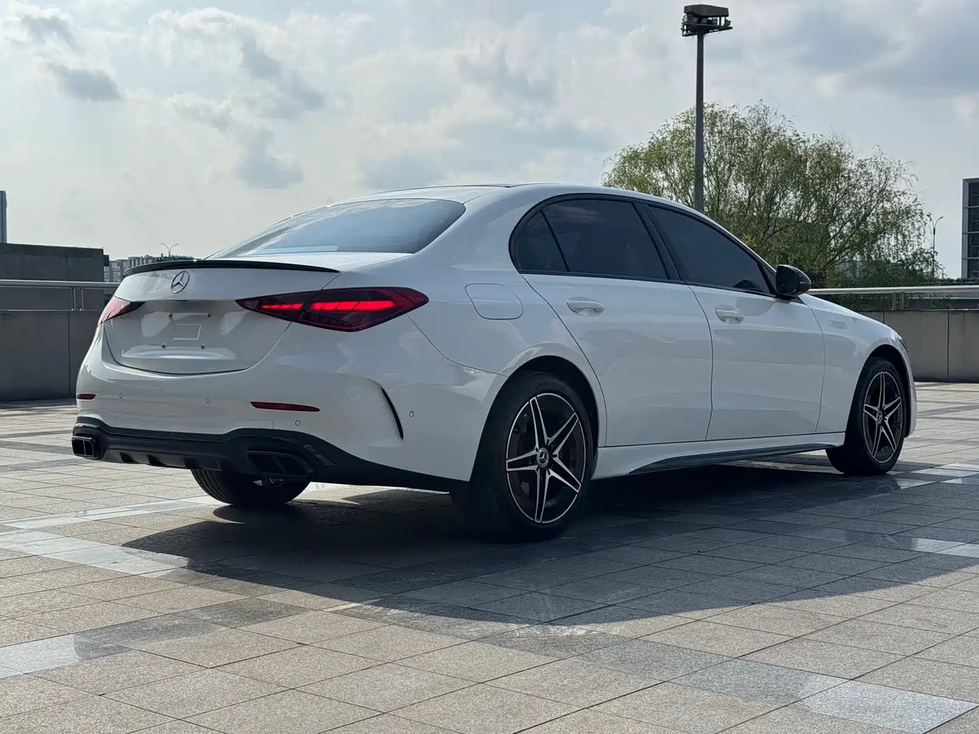Mercedes-Benz C-Class 2024 Second Facelift C 260 L Night Edition Sport фото 5