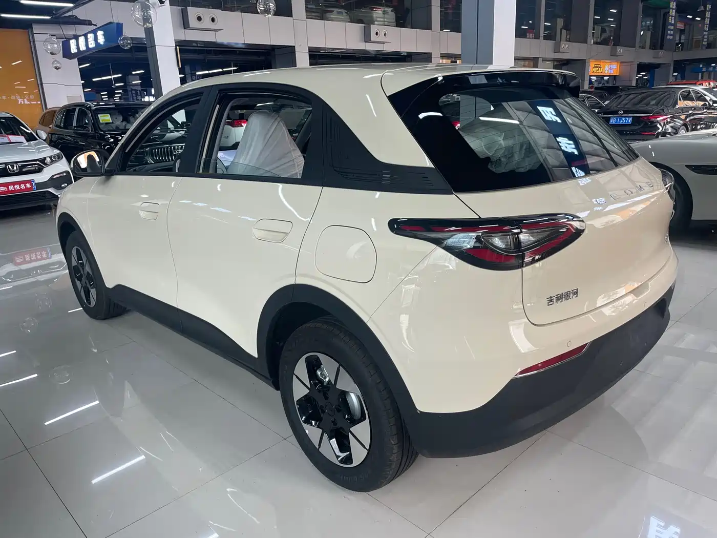 Geely Galaxy Starry Wish 2026 Edition 410km Freedom Version фото 13