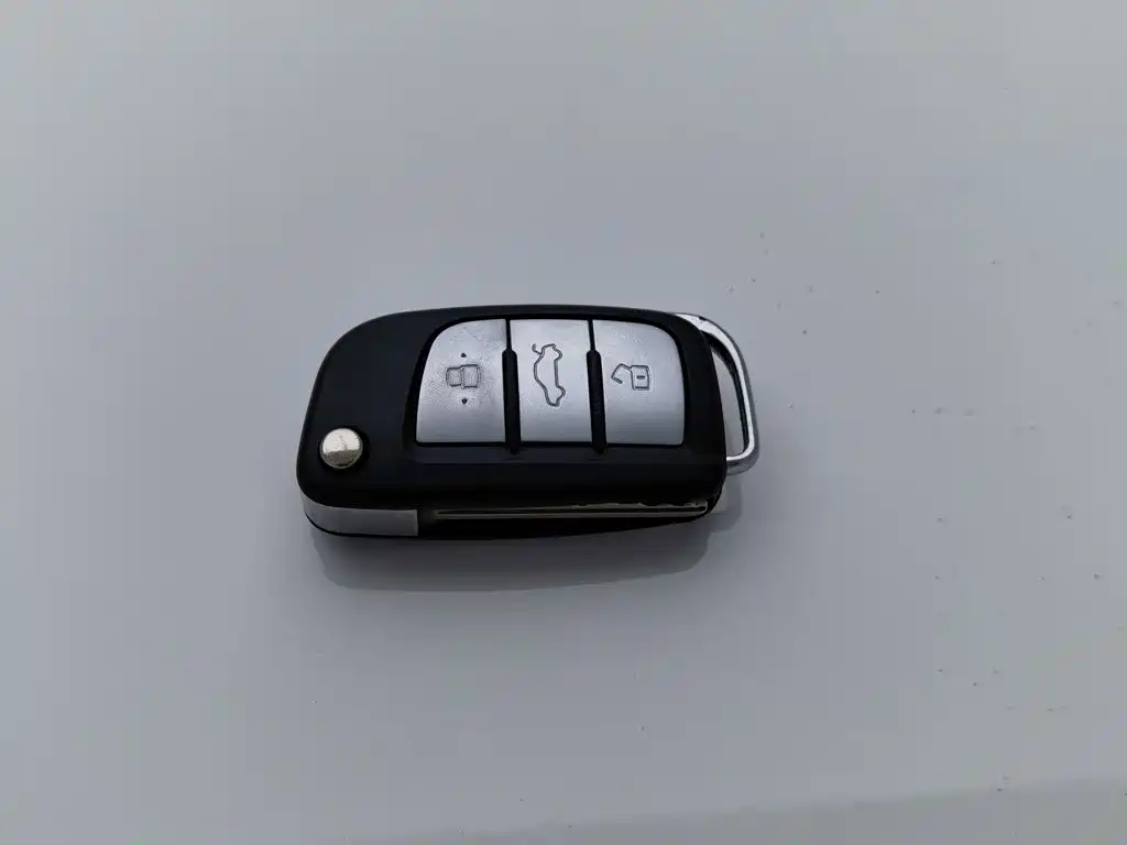 JAC Refine S3 2015 2014 1.5L Manual Luxury Smart