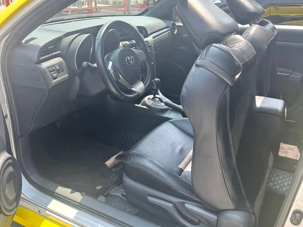Toyota Zelos 2011 2.5L Luxury Edition фото 4