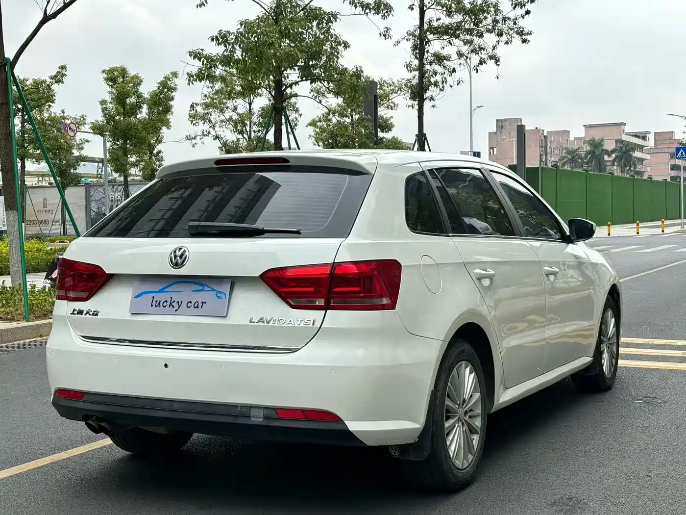 Volkswagen Lavida Tour 2013 1.4TSI Automatic Comfort фото 6