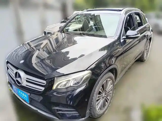 Mercedes-Benz GLC 2017 GLC 260 4MATIC Dynamic — фото 1