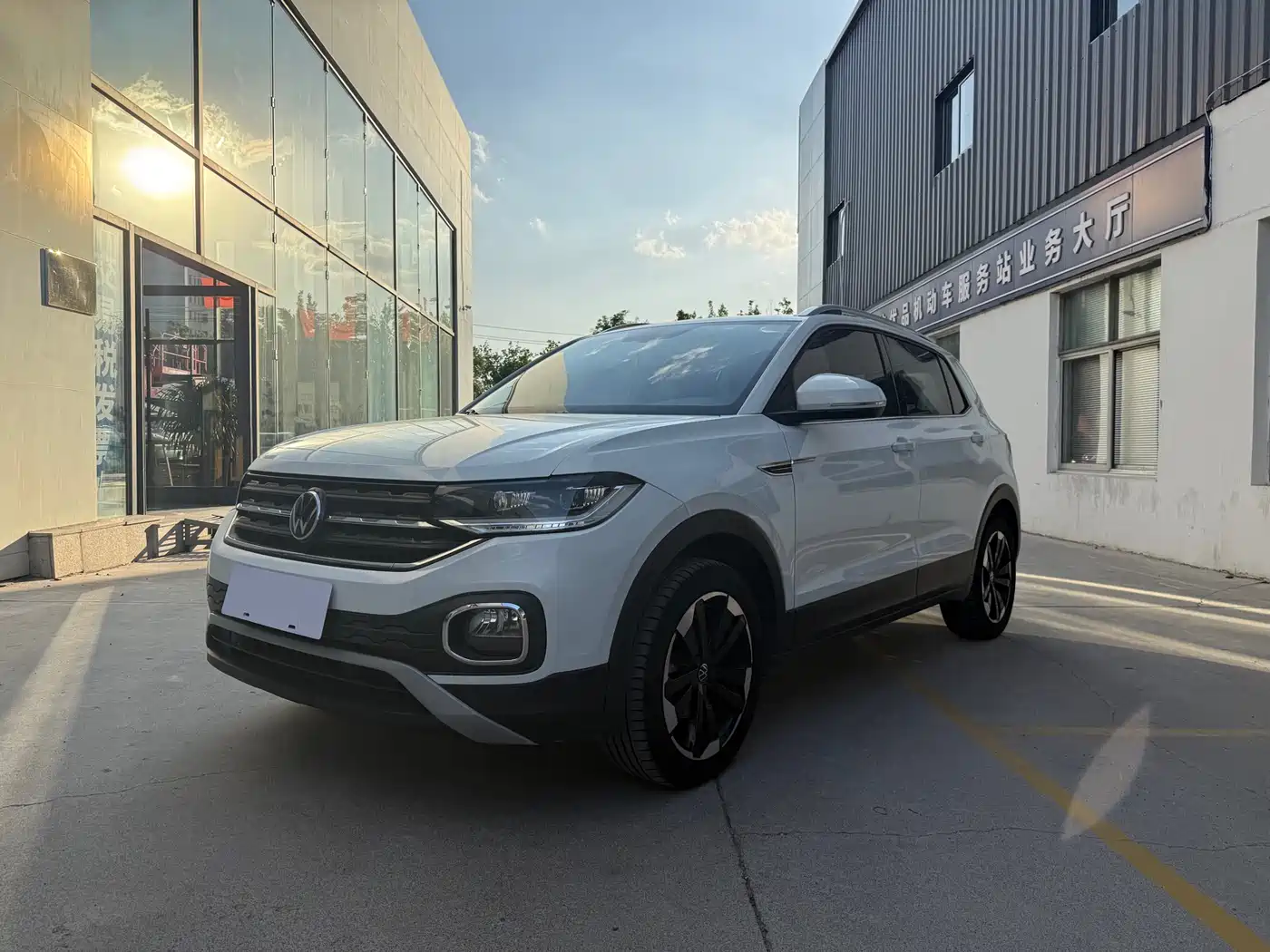 Volkswagen Tanying 2023 Model 200TSI DSG Joy Smart Connect Edition
