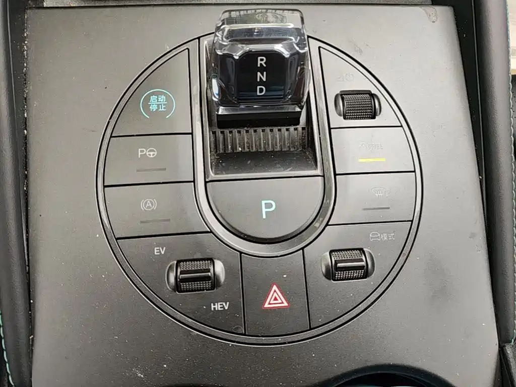 BYD Seal 06 New Energy 2025 DM-i Smart Drive Edition 120KM Luxury фото 10