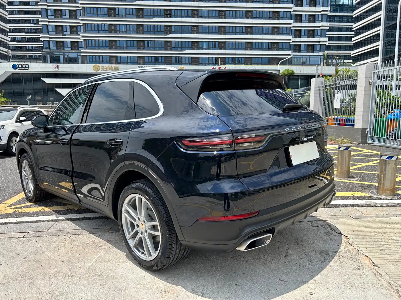 Porsche Cayenne 2018 Cayenne 3.0T фото 18