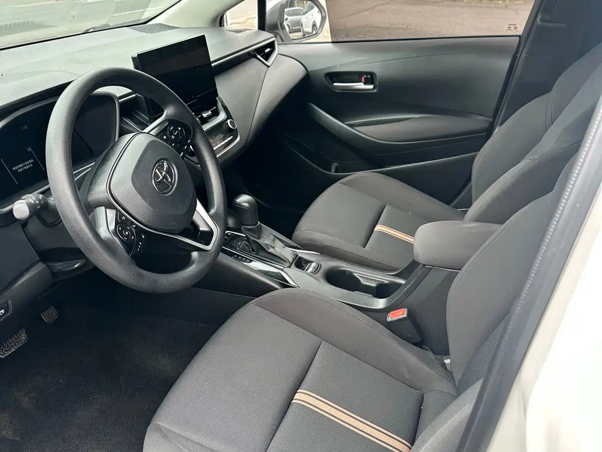 Toyota Levin 2023 Smart Hybrid 1.8L Luxury фото 4
