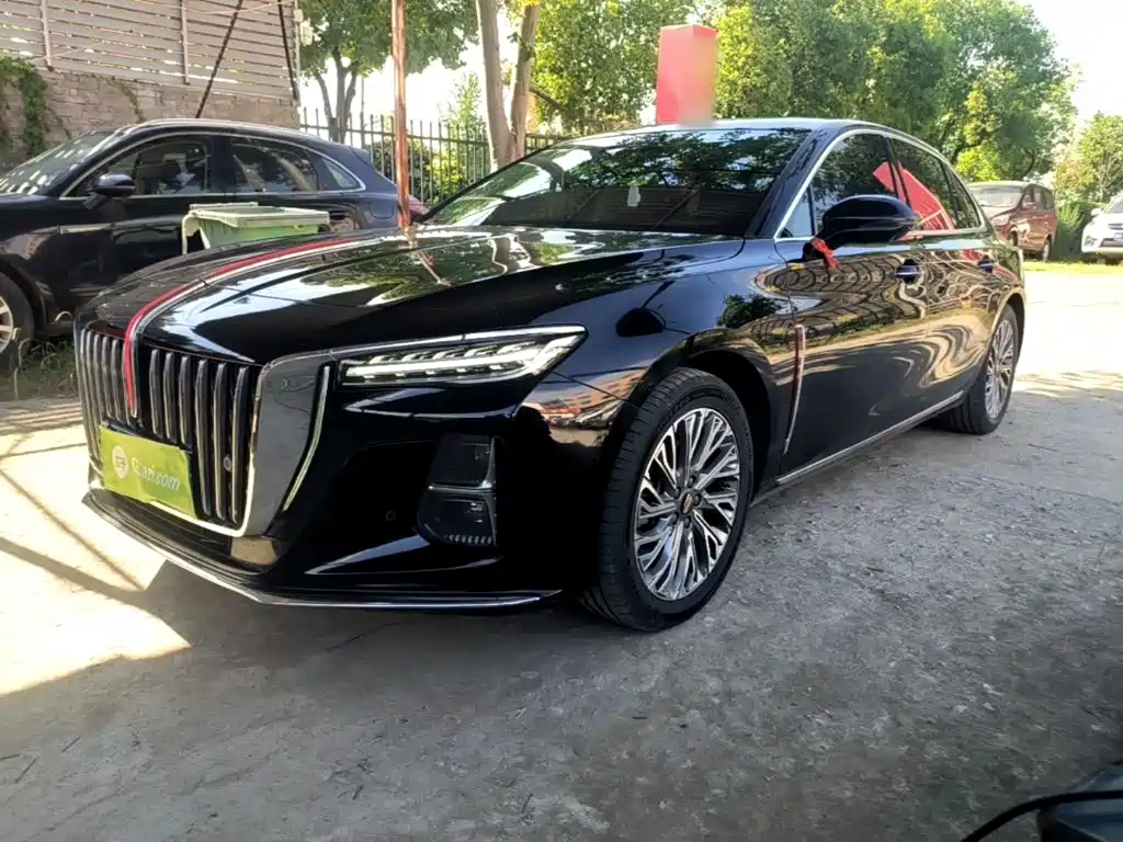 Hongqi H5 2023 2.0T Auto Smart Connect Flag Comfort