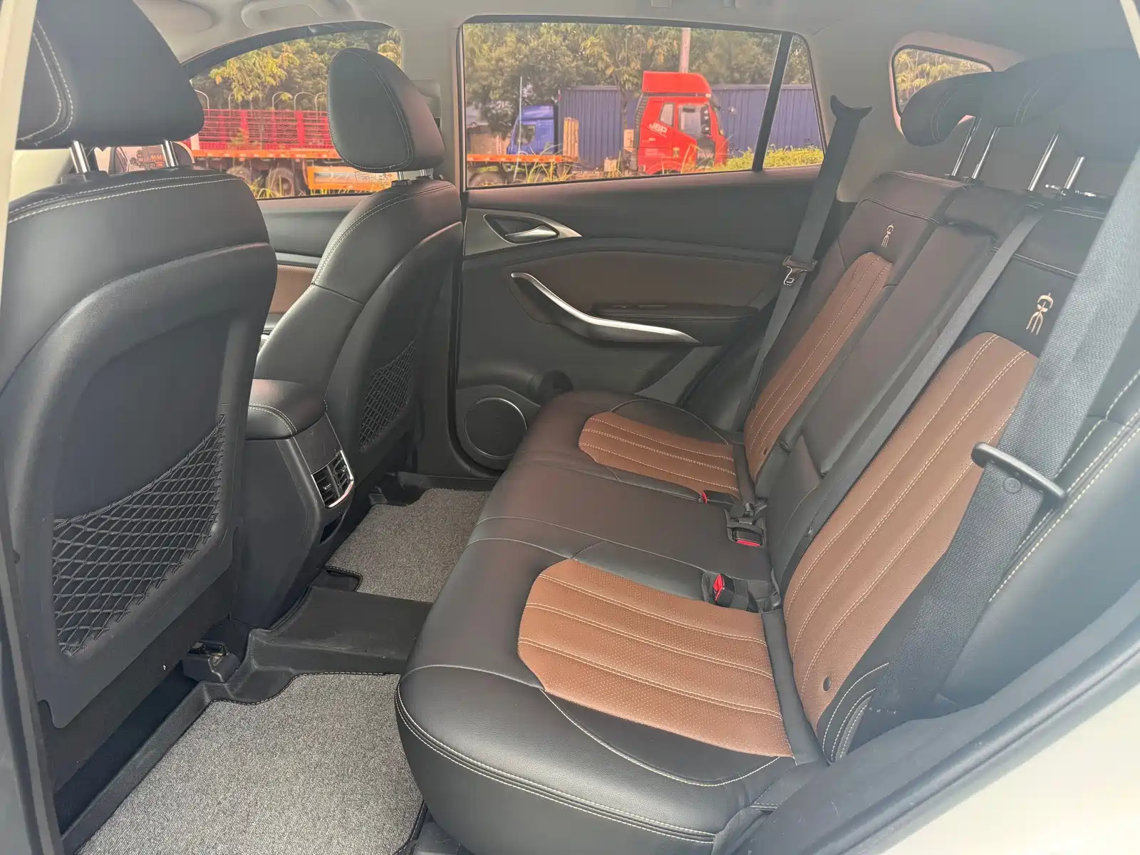 Фото 9 - BYD Song