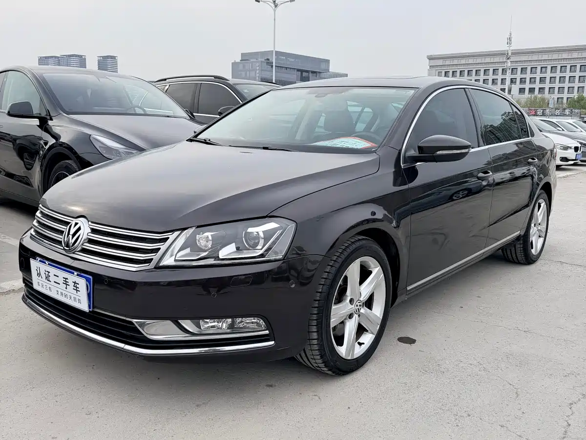 Volkswagen Magotan 2012 Facelift 2.0TSI Supreme