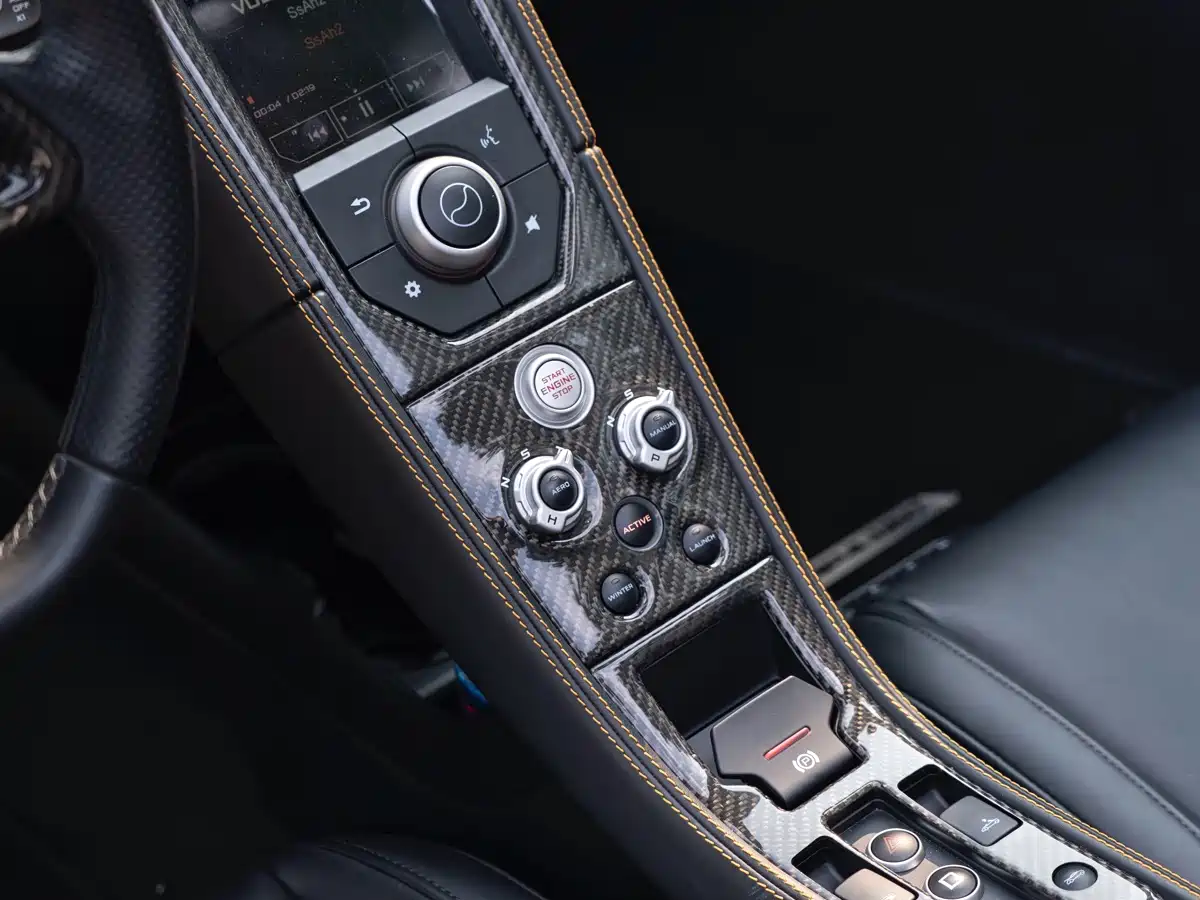 McLaren 12C 2014 2013 3.8T SPIDER
