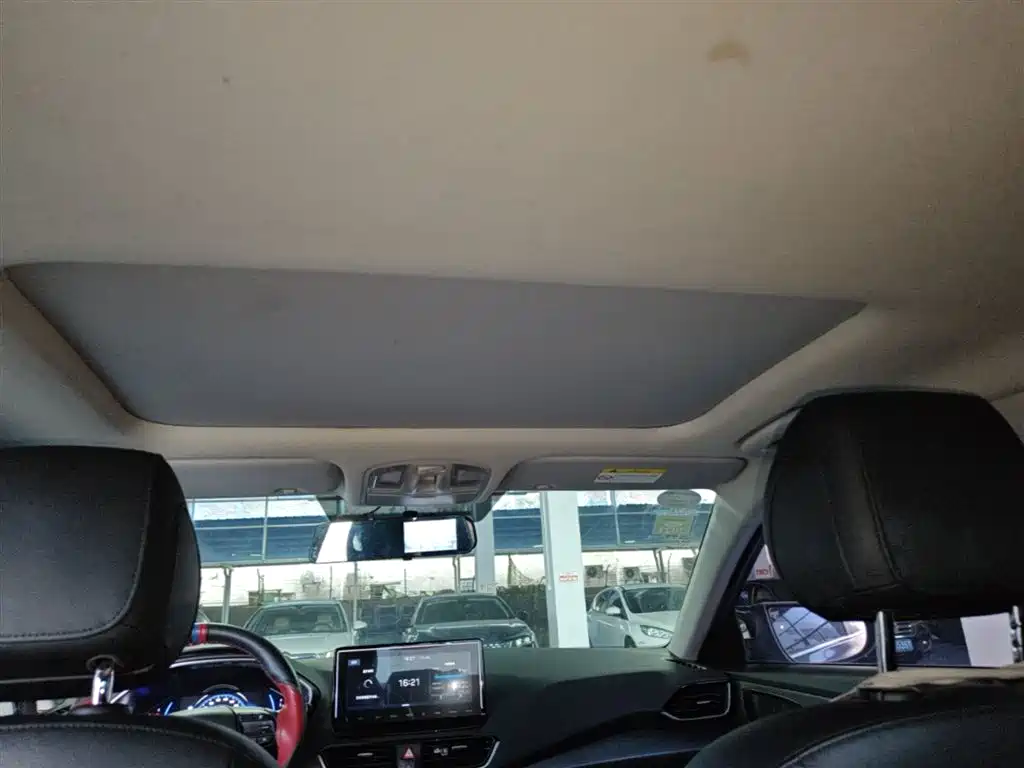 Hyundai Fista 2019 280TGDi Sport Edition China VI фото 18