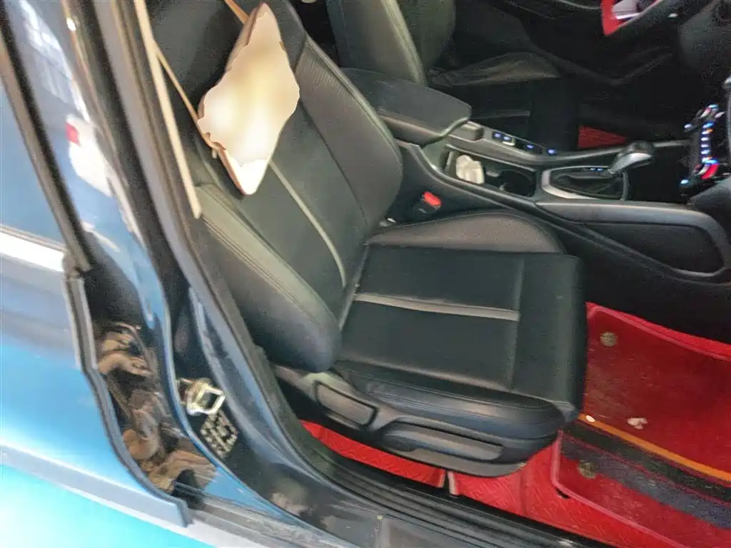 Hyundai Fista 2019 280TGDi Sport Edition China VI фото 25