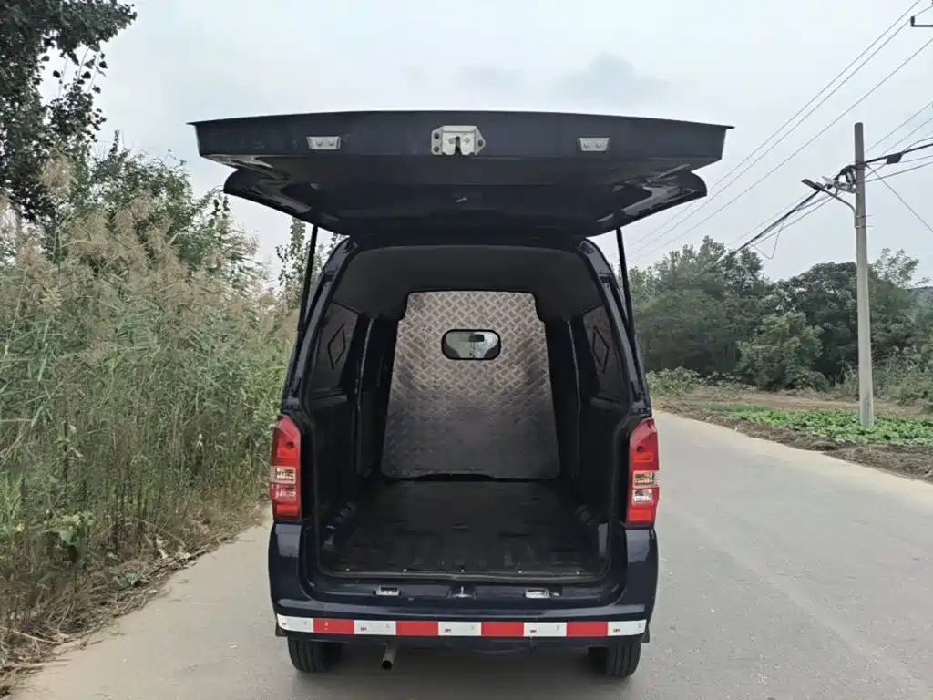 صورة 19 - Dongfeng Xiaokang DFSK K05S