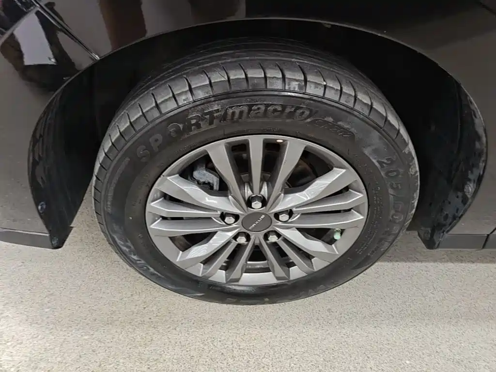 SAIC Maxus Maxus G50 2024 2023 Model PLUS 1.5T Happiness Recommended Auto Launch Edition