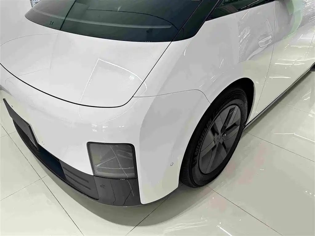 2026 Li Auto MEGA