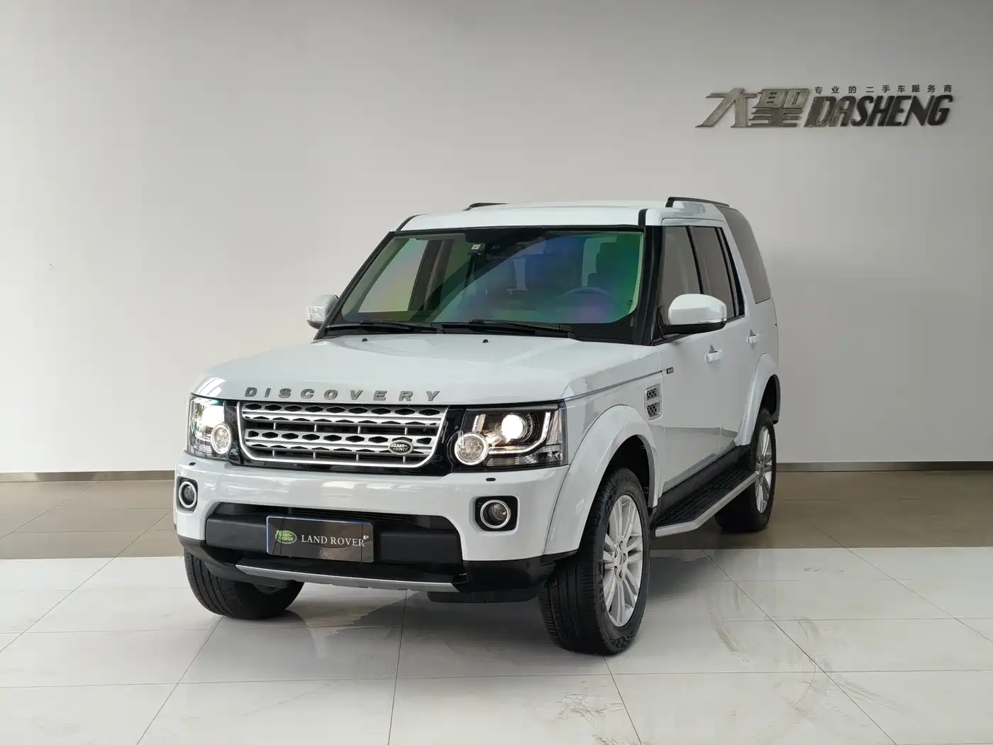 Land Rover Discovery 2016 3.0 SC V6 HSE