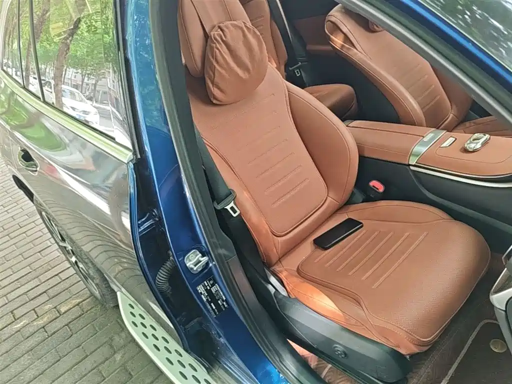 Mercedes-Benz GLC 2023 GLC 260 L 4MATIC Dynamic 7-Seater фото 25