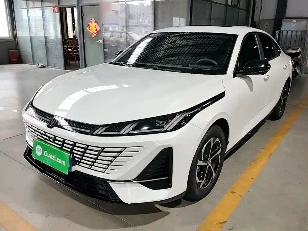 Changan Eado 2026 2025 Model Year Facelift 1.5T 500Bar Basic Edition