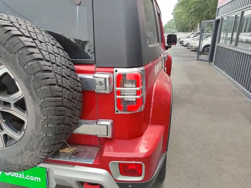BAIC ORV Beijing Offroad BJ40 2019 2.3T Auto 4WD Urban Hunter Premium (China VI) фото 8