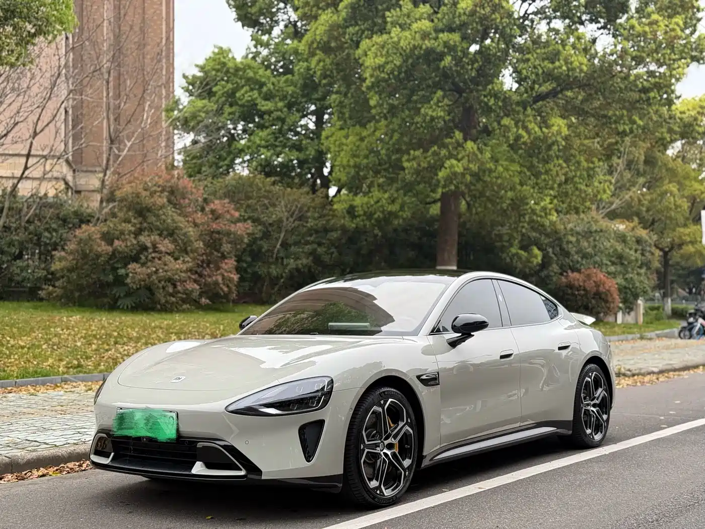 XIAOMI CAR XIAOMI SU7