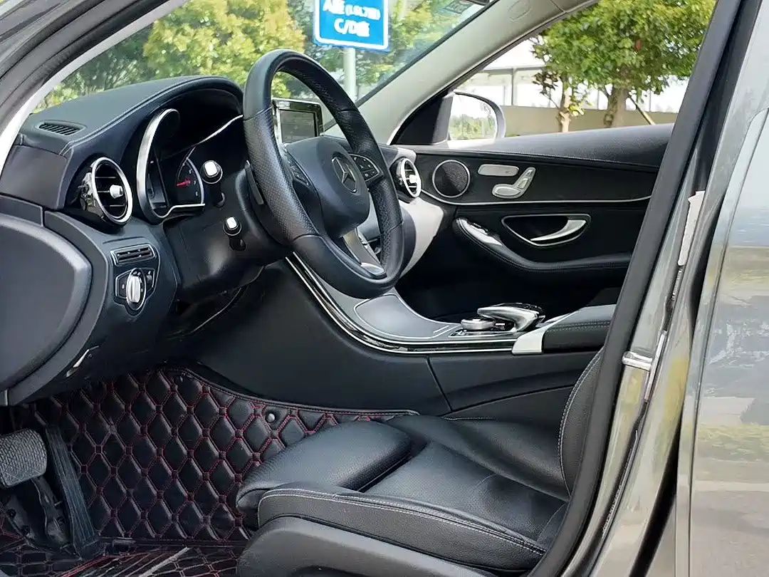 Mercedes-Benz C-Class 2018 C 200 L Sport Edition фото 4