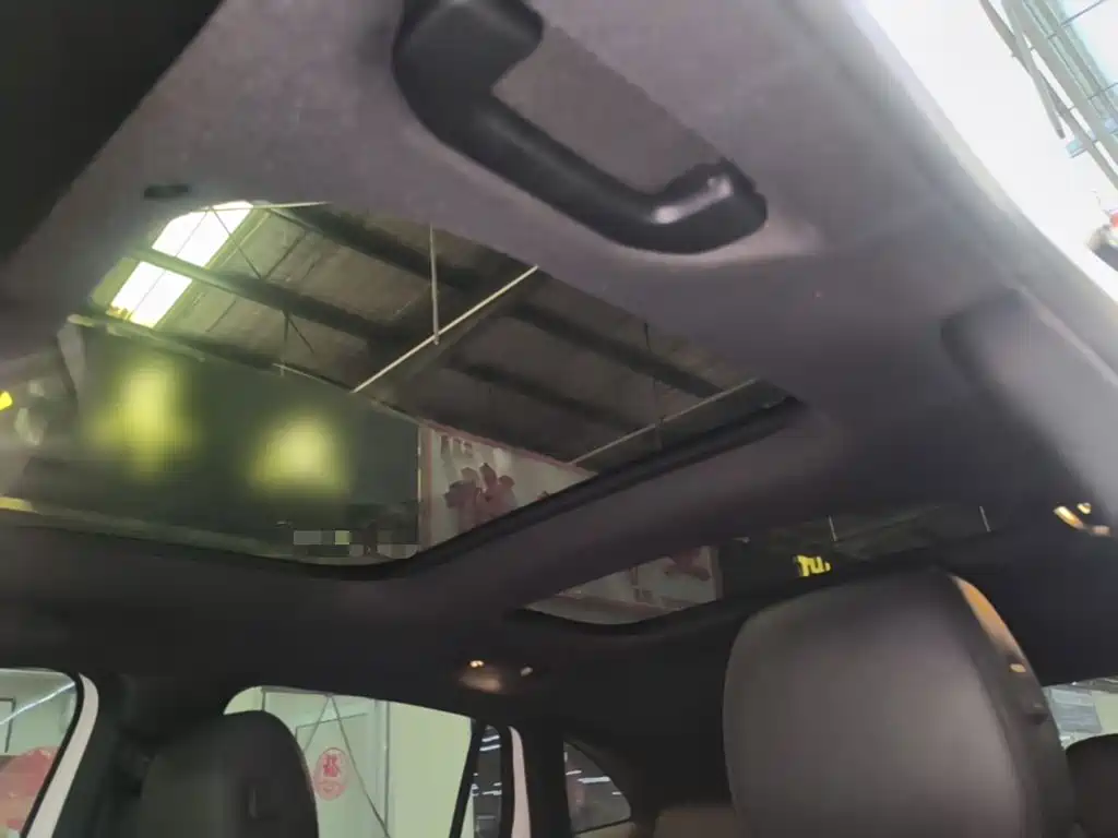 Mercedes-Benz GLA 2023 2023 GLA 220