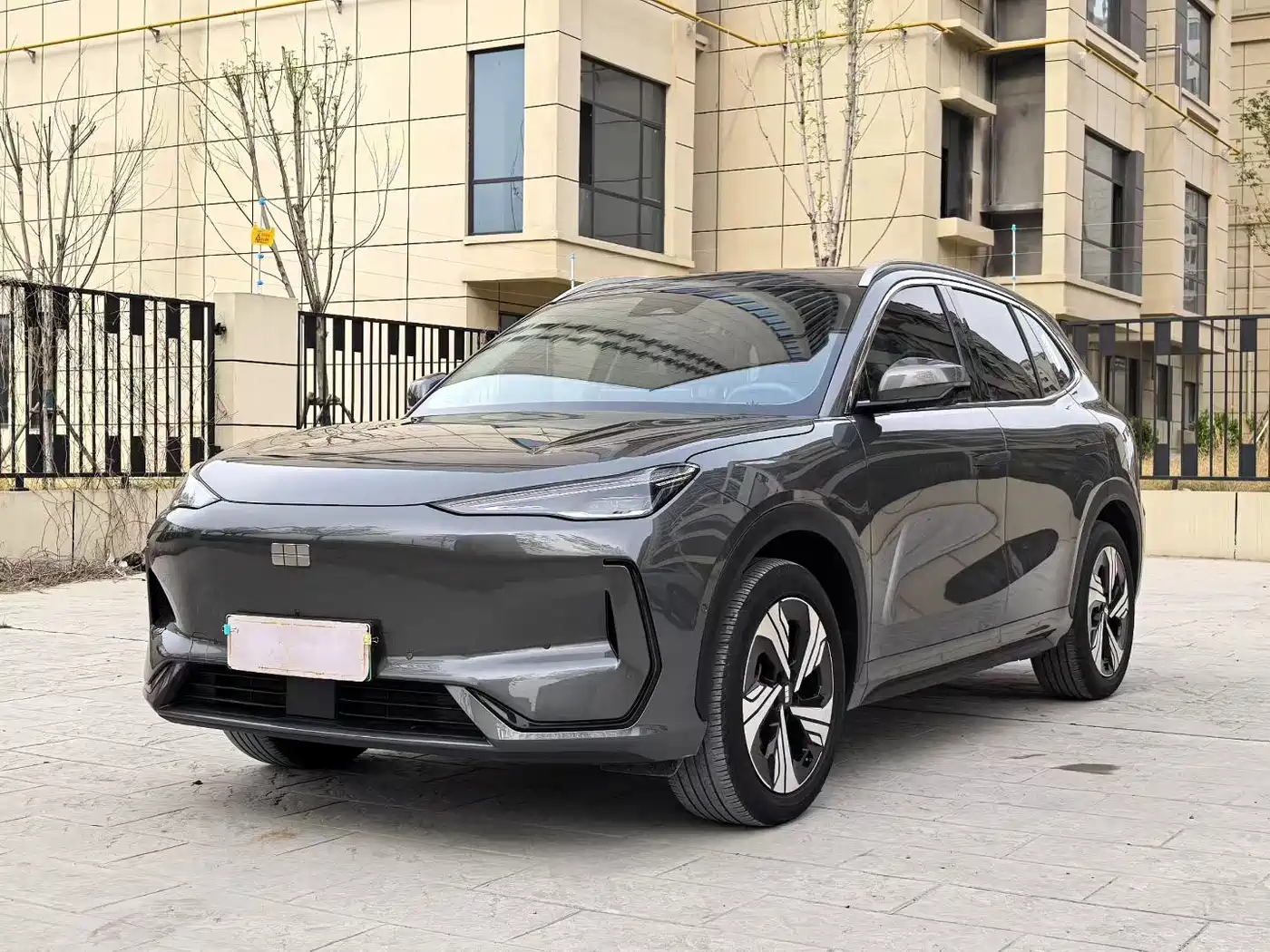 GEELY GALAXY GALAXY E5