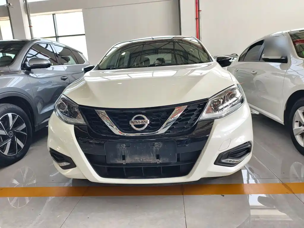 Nissan Tiida, миниатюра 9