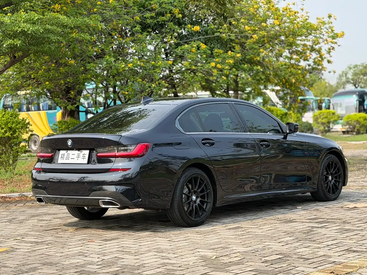 BMW 3-SERIES