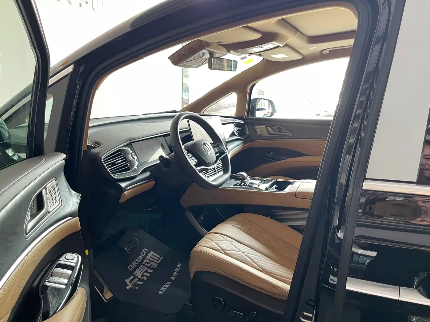 Denza D9 2026 2025 EV Smart Drive Edition 600 AWD Luxury