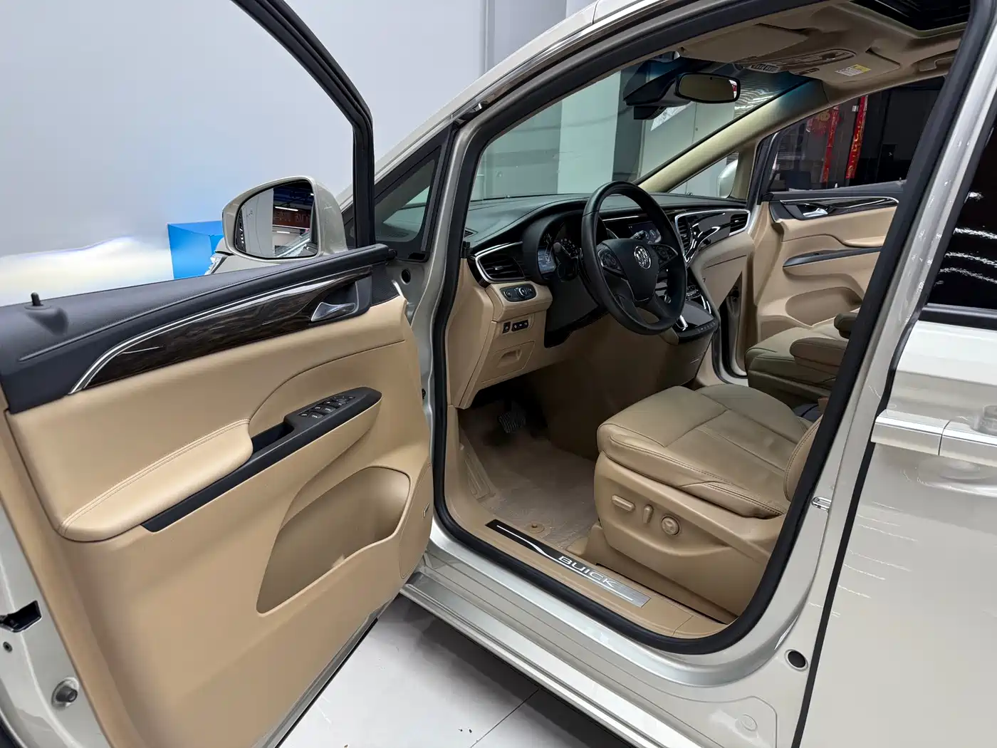 Buick GL8 2018 ES 28T Flagship Type China VI фото 18
