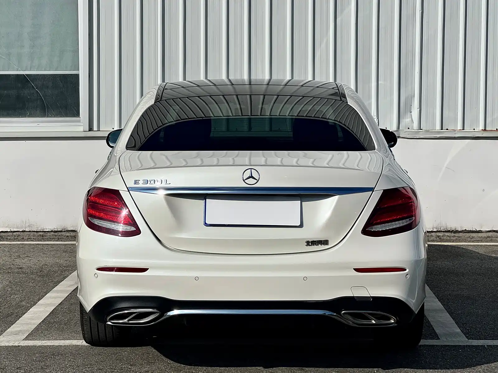 Фото 8 - Mercedes-Benz E-Class