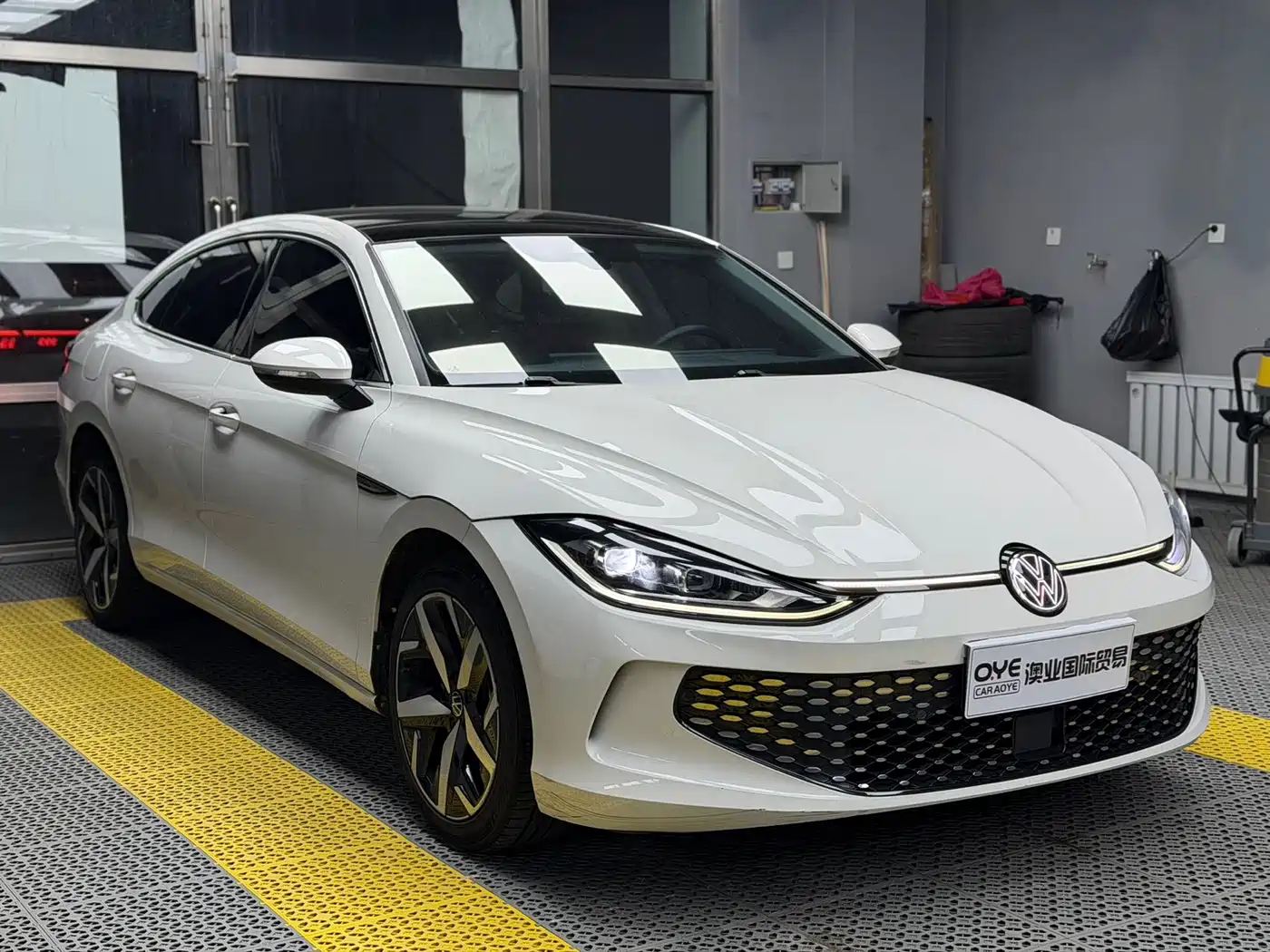 Volkswagen Lamando 2022 Lamando L 280TSI DSG Cool Edition фото 3