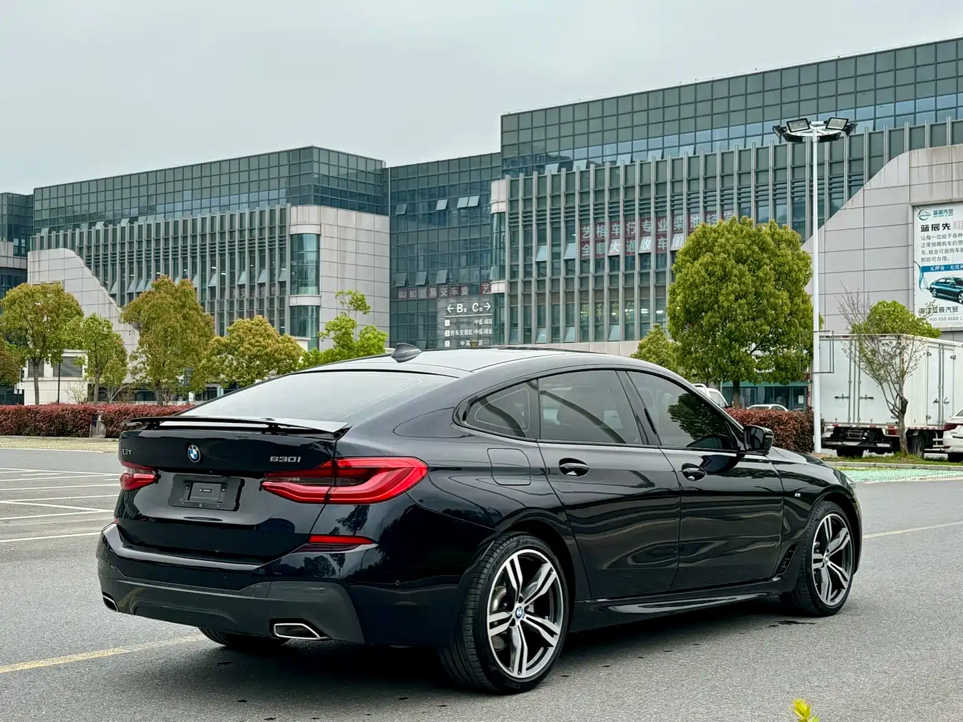 BMW 6 Series GT 2022 Model 630i M Sport Package фото 15