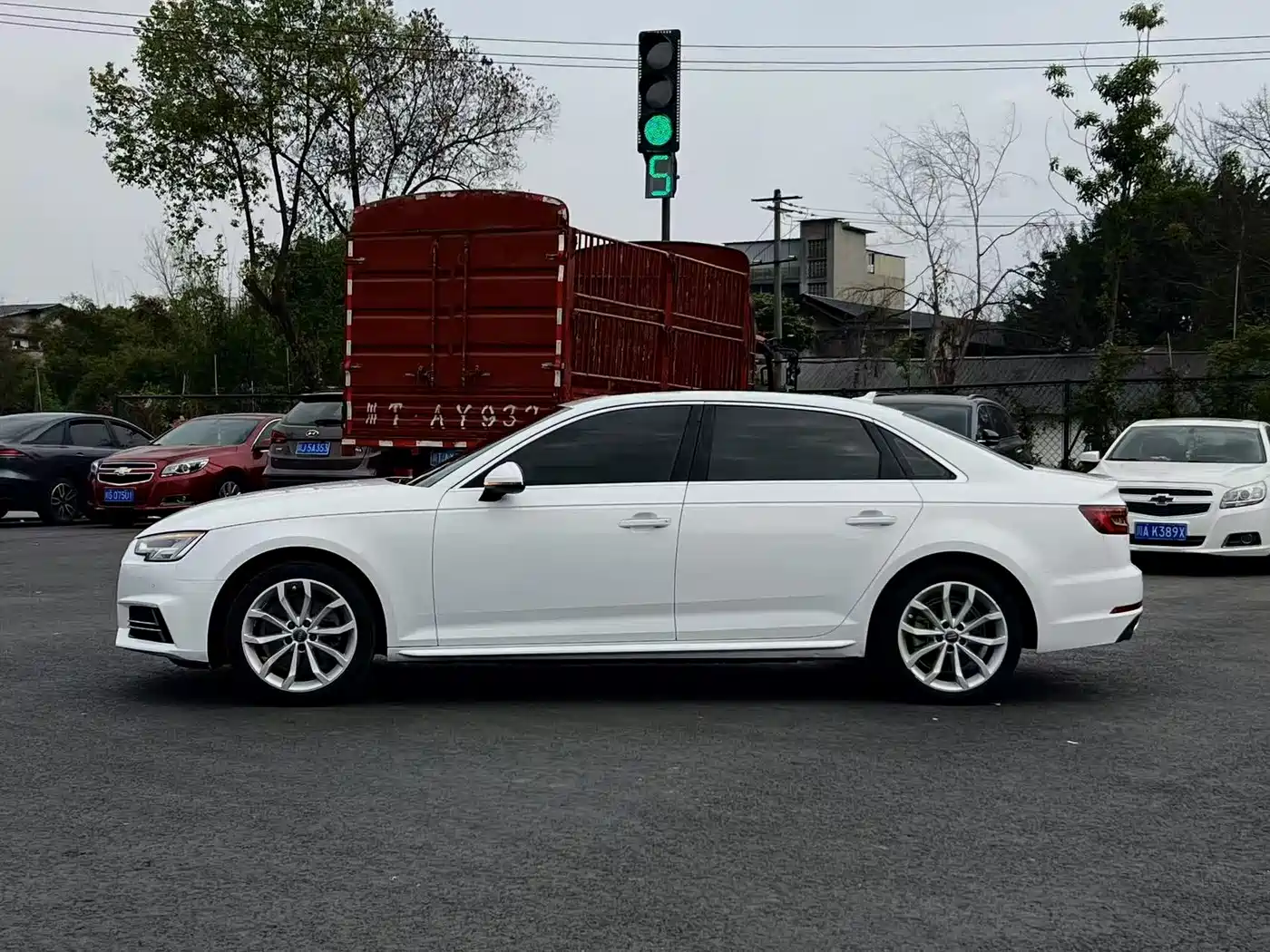 Audi A4L 2018 30th Anniversary 40 TFSI Fashion фото 5