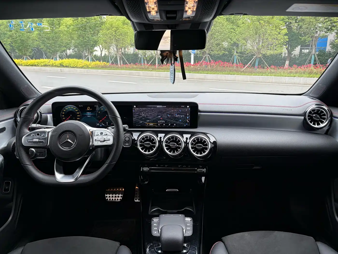 Mercedes-Benz CLA (Import) 2021 CLA 200 4MATIC фото 6