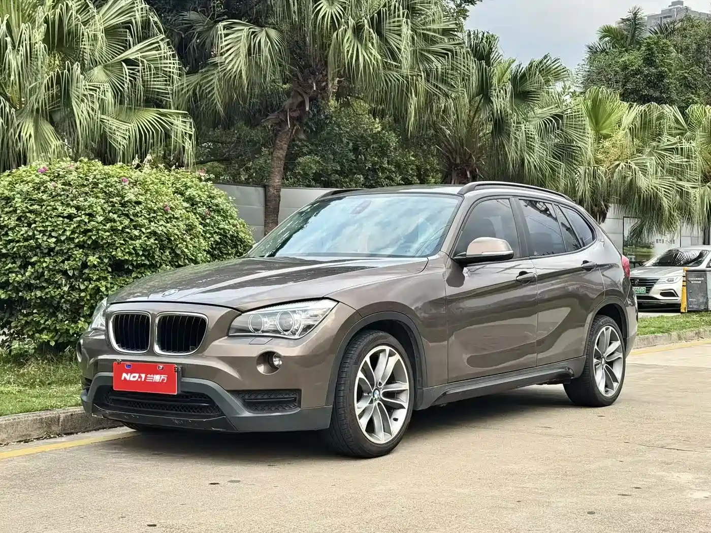 BMW X1 2013 sDrive18i Sport Design Package