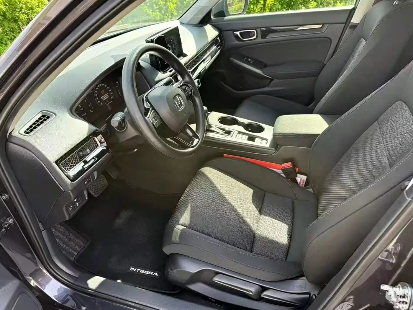 Honda Integra 2024 2023 240TURBO CVT Leading Edition