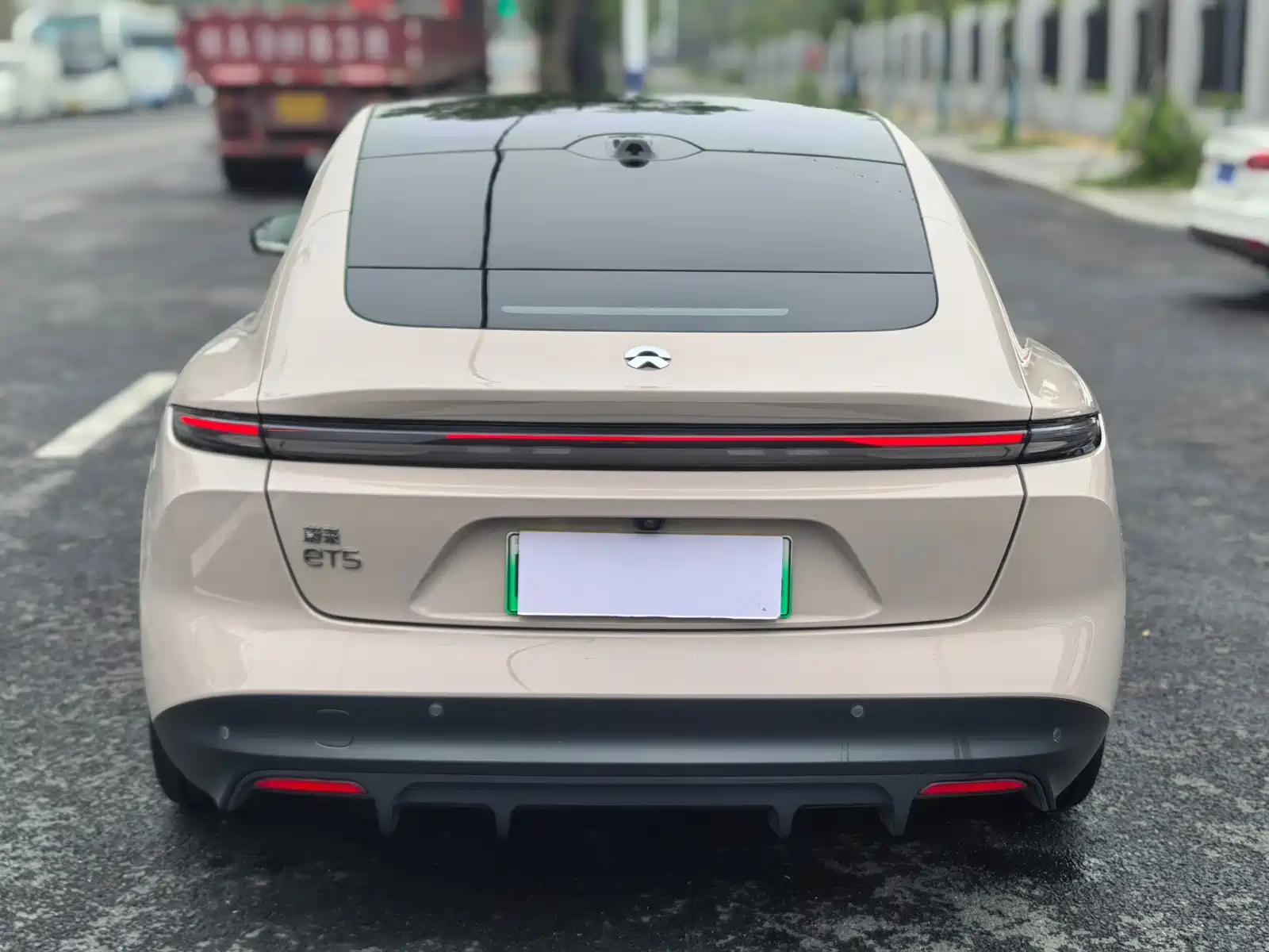 Фото 8 - NIO ET5